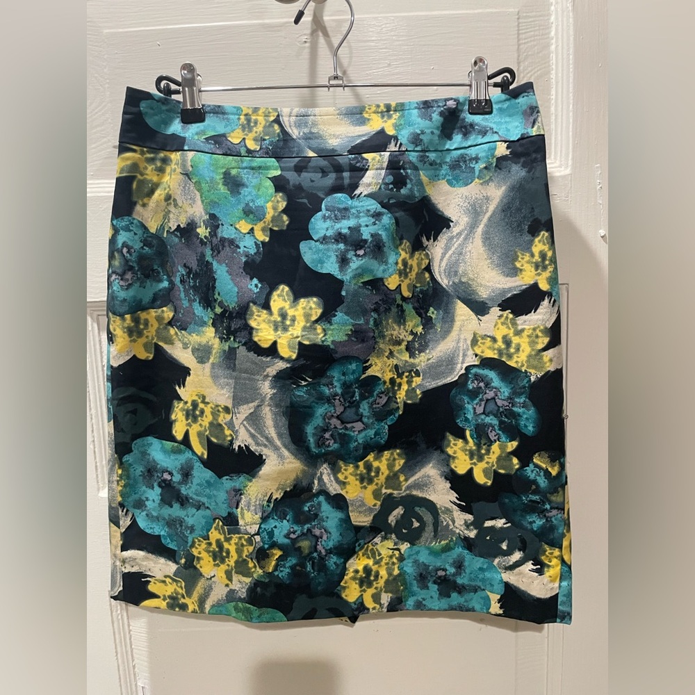 Ann Taylor Teal and Yellow Floral Pencil Skirt, Size 8